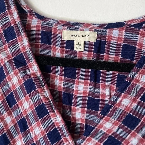 Max Studio Plaid Checkered Ruffle Flutter Sleeve Wrap Top Navy Red Size L - Picture 4 of 11